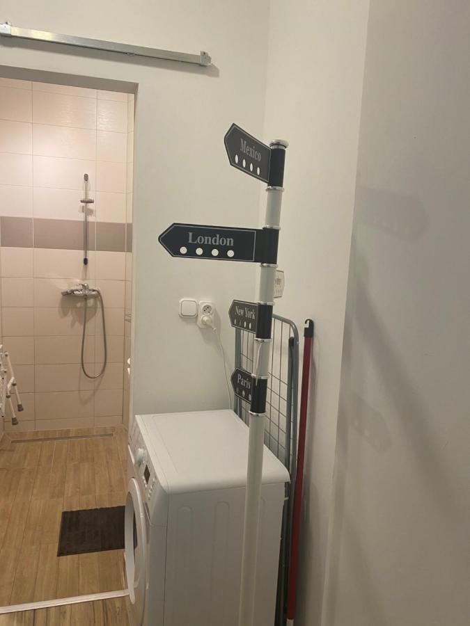 Tatra Apartment By The Danube Fully Accessible Budapeszt Zewnętrze zdjęcie